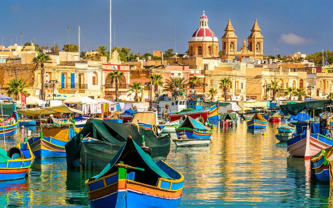 Stylish 3Br Apartment, Fantastic Location In Sliema Luaran gambar