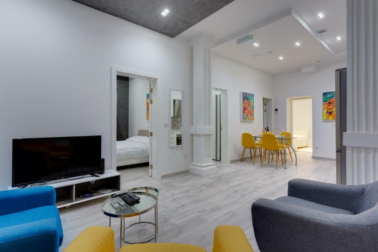 Stylish 3Br Apartment, Fantastic Location In Sliema Luaran gambar
