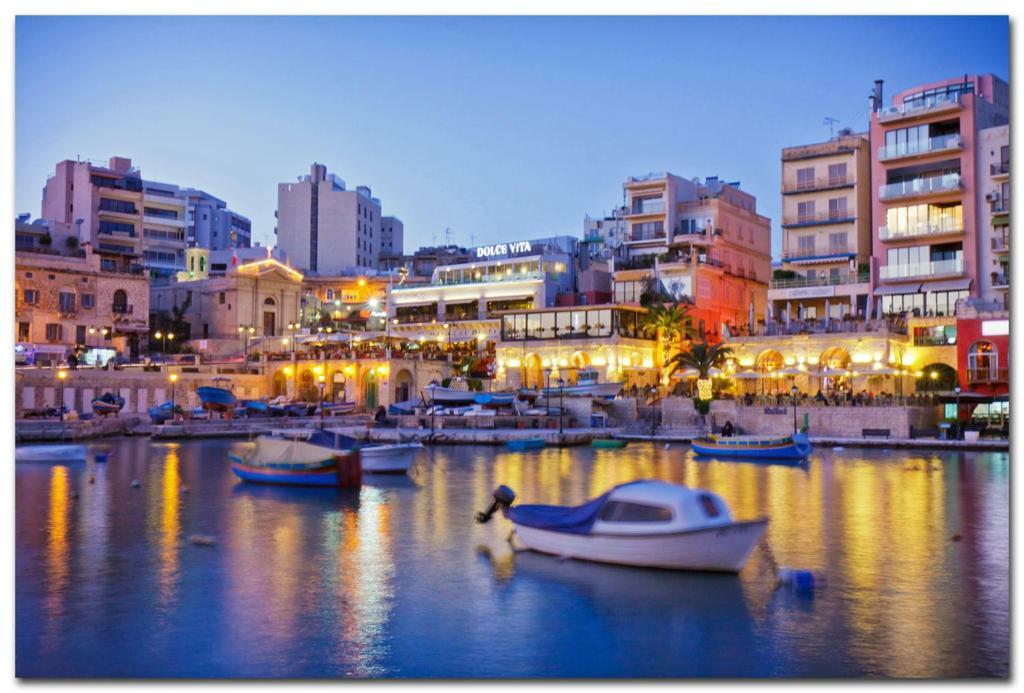 Stylish 3Br Apartment, Fantastic Location In Sliema Luaran gambar